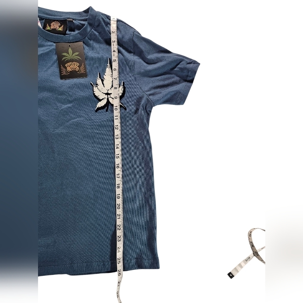 NWT Trip City Pot Leaf Graphic T Size Small - Picture 5 of 6